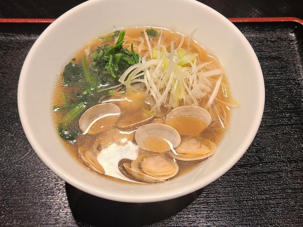 貝だし汁香る 特製あさりラーメン