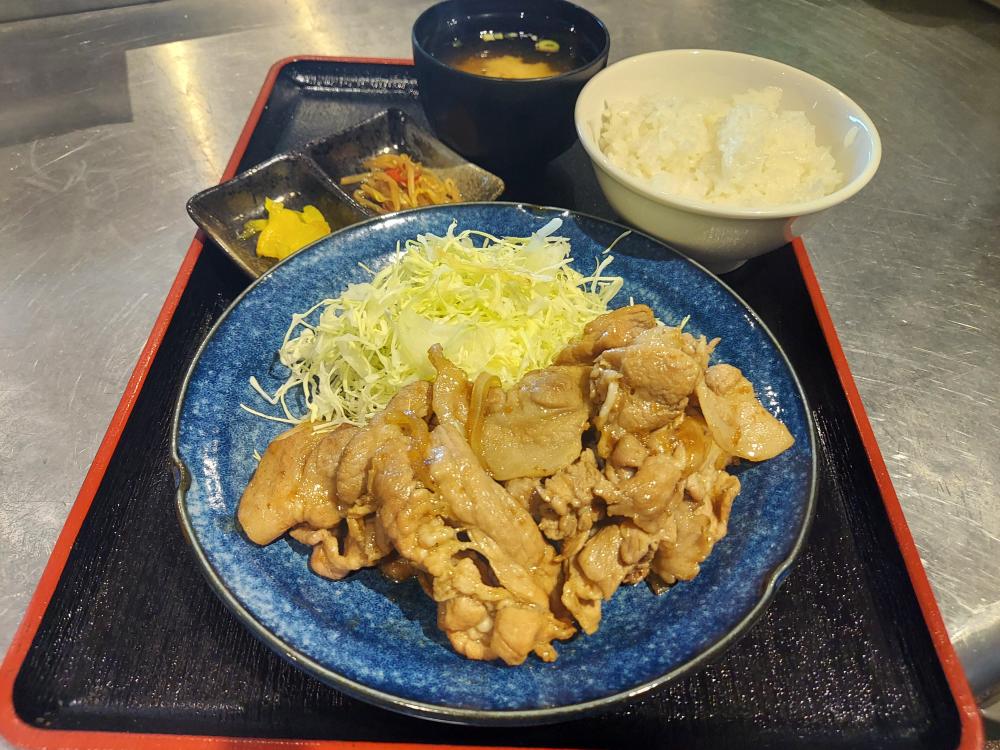お肉2倍の生姜焼き定食