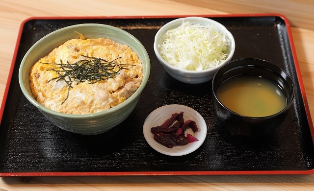 唐揚げ親子丼